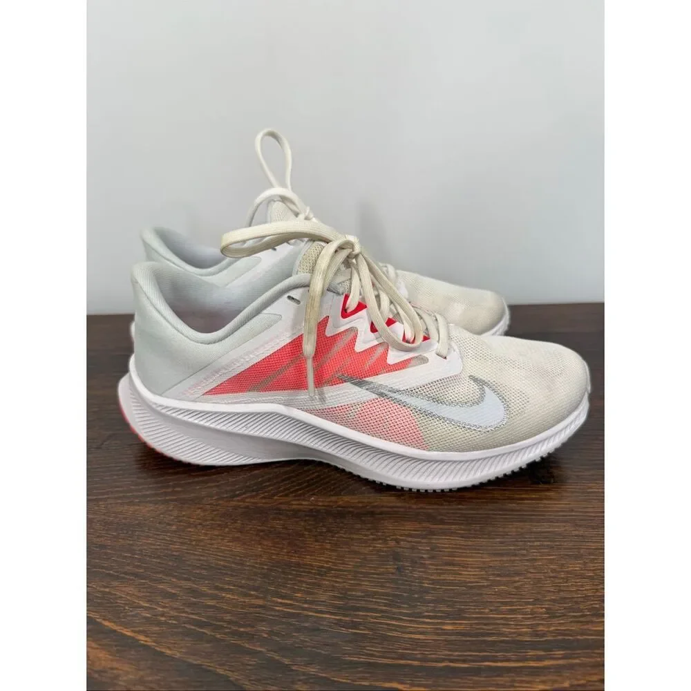 Nike Women’s white silver orange athletic shoe size 8.5